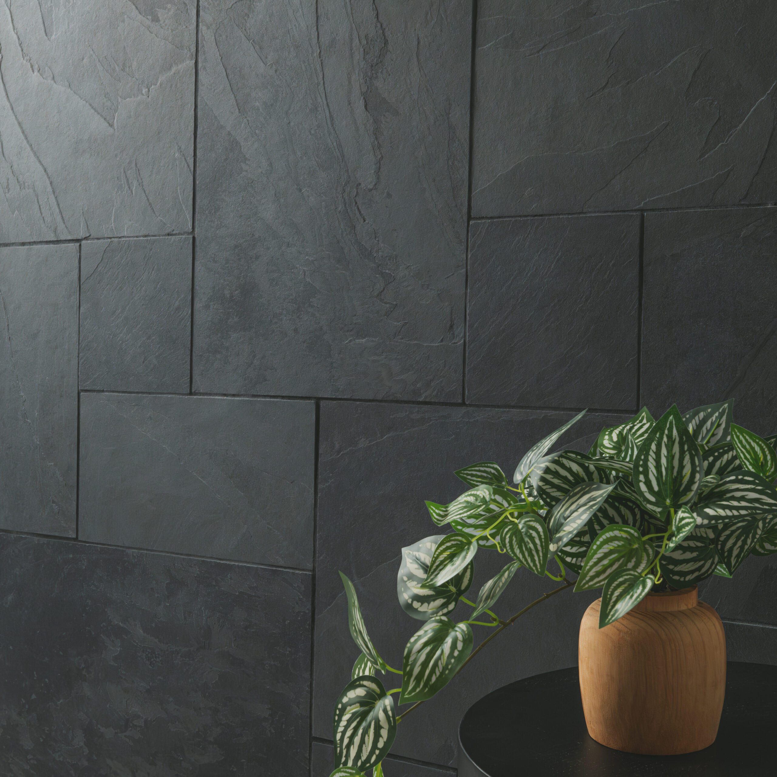Montauk Black French Pattern Natural Slate - StoneLocator