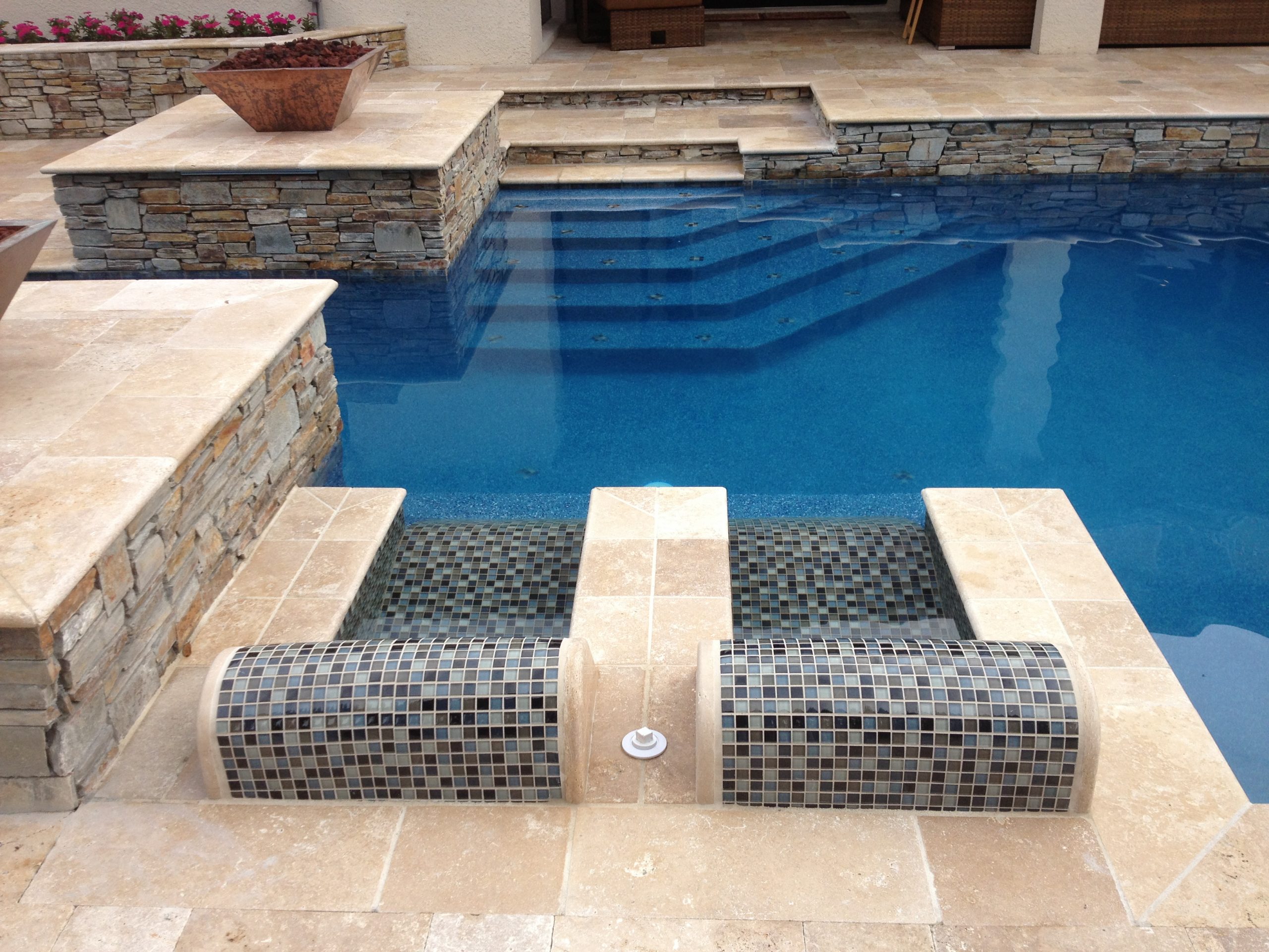 Roman Blend Pool Coping 16x24x3cm – StoneLocator