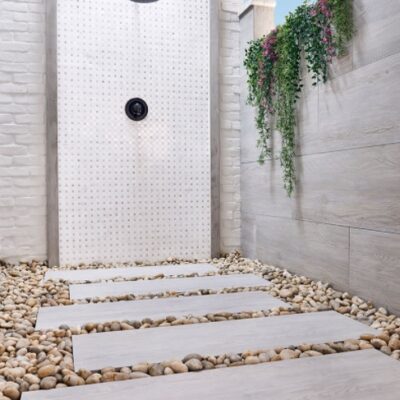 Bianco Dolomite Grey Dotty Mosaic - Image 4